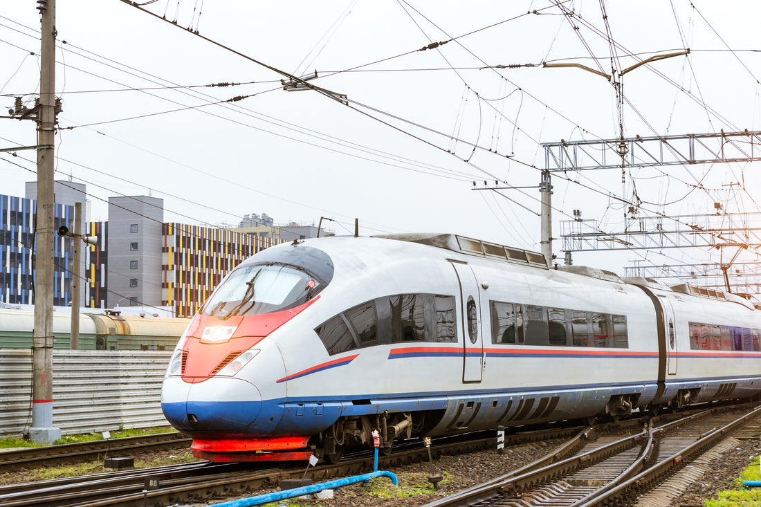 How Rail Companies can Benefit from Hybrid and Off-Grid Power